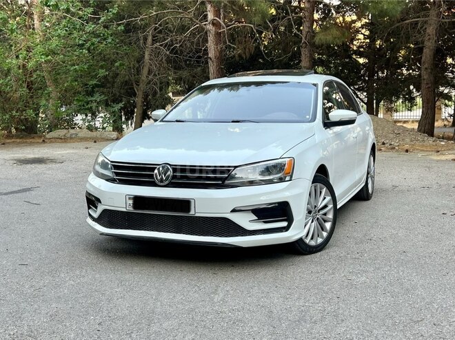 Volkswagen Jetta 2015, 132,450 km - 1.8 l - Bakı