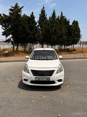 Nissan Sunny 2014, 218,000 km - 1.5 l - Bakı