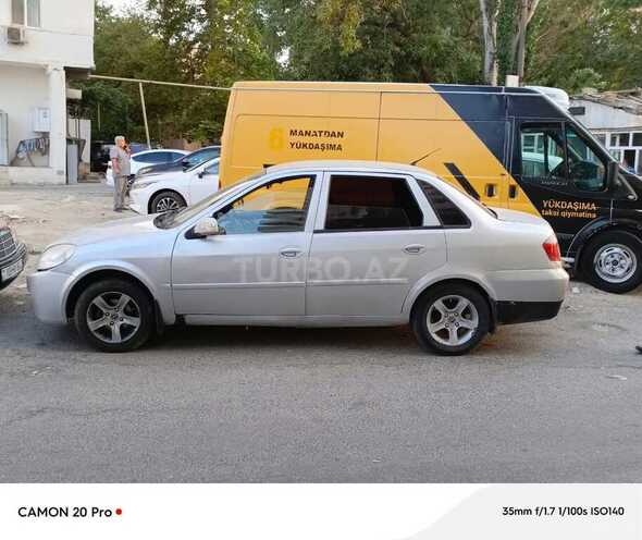 Lifan 520 2010, 200,000 km - 1.6 l - Bakı