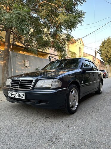 Mercedes C 180 1999, 370,000 km - 1.8 l - Xırdalan