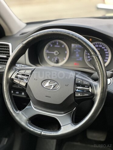 Hyundai Grandeur 2017, 208,000 km - 2.2 l - Beyləqan