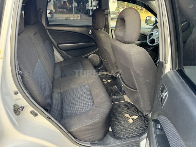 Mitsubishi Airtrek 2001, 356,000 km - 2.0 л - Sumqayıt
