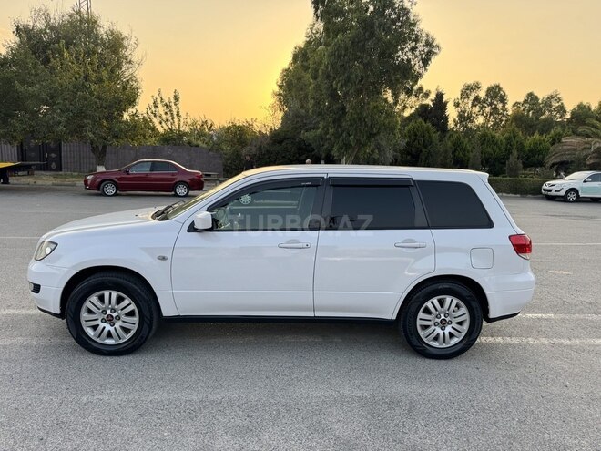 Mitsubishi Airtrek 2001, 356,000 km - 2.0 л - Sumqayıt