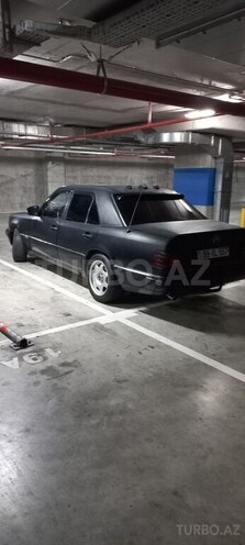 Mercedes E 200 d 1993, 645,440 km - 2.0 л - Bakı