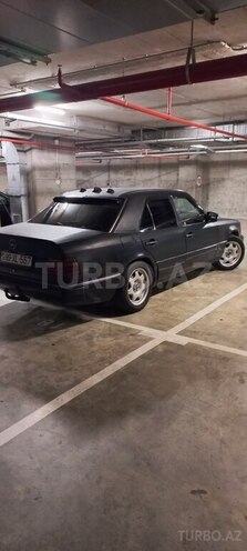 Mercedes E 200 d 1993, 645,440 km - 2.0 л - Bakı