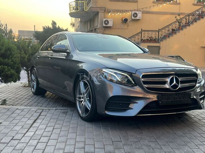 Mercedes E 220 d 2017, 106,000 km - 2.0 l - Bakı