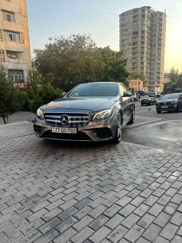 Mercedes E 220 d 2017, 106,000 km - 2.0 l - Bakı