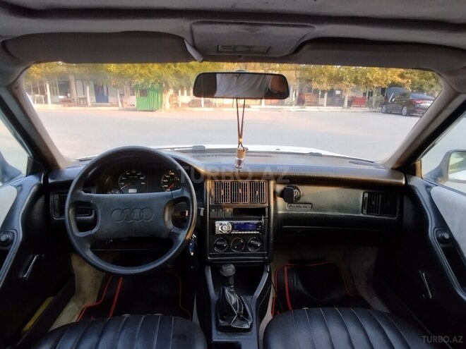 Audi 80 1987, 220,000 km - 1.8 l - Sumqayıt