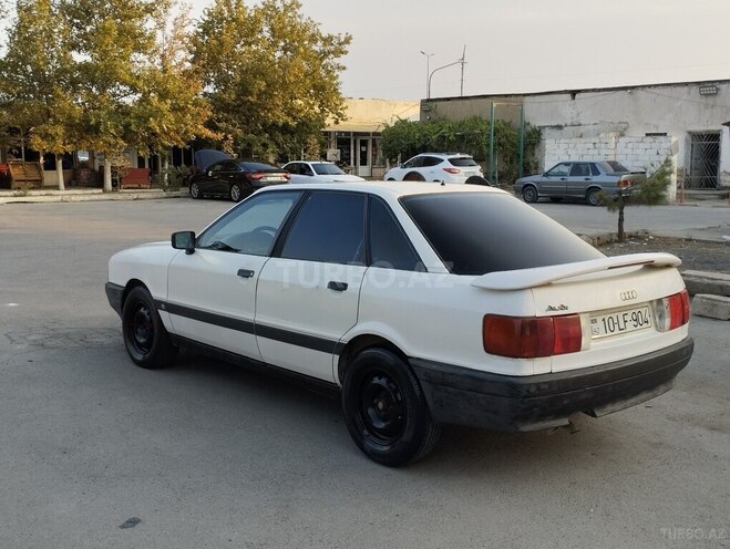 Audi 80 1987, 220,000 km - 1.8 l - Sumqayıt