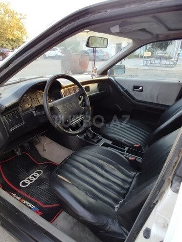 Audi 80 1987, 220,000 km - 1.8 l - Sumqayıt