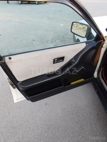 Audi 80 1987, 220,000 km - 1.8 l - Sumqayıt