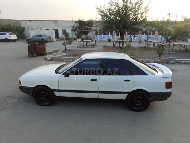 Audi 80 1987, 220,000 km - 1.8 l - Sumqayıt