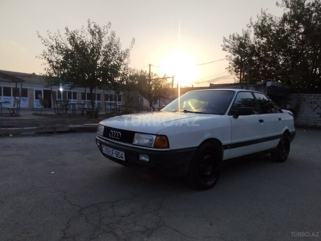 Audi 80 1987, 220,000 km - 1.8 l - Sumqayıt