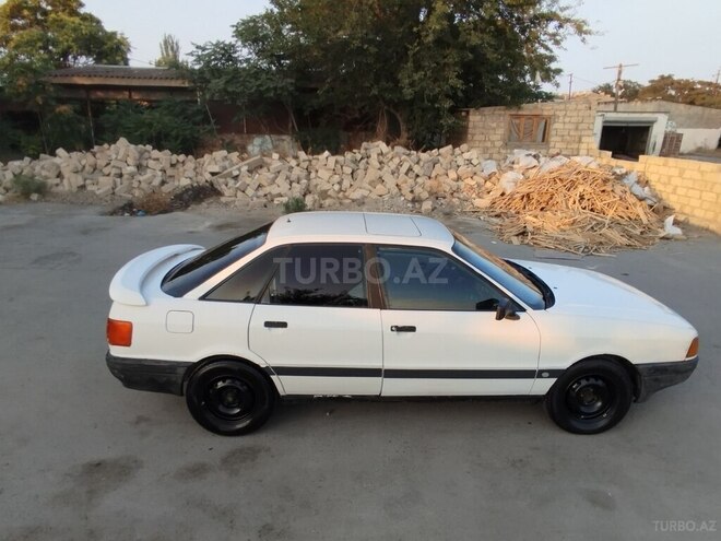 Audi 80 1987, 220,000 km - 1.8 l - Sumqayıt
