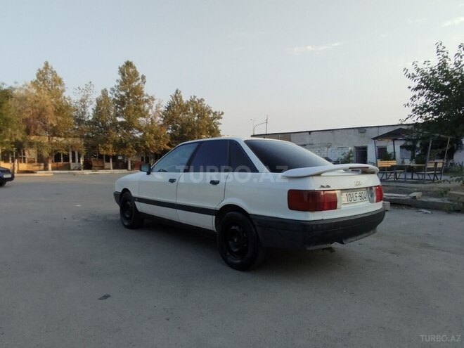 Audi 80 1987, 220,000 km - 1.8 l - Sumqayıt