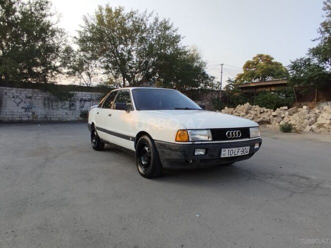 Audi 80 1987, 220,000 km - 1.8 l - Sumqayıt
