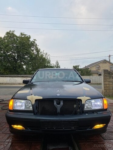 Mercedes C 200 1998, 435,000 km - 2.0 l - Lənkəran