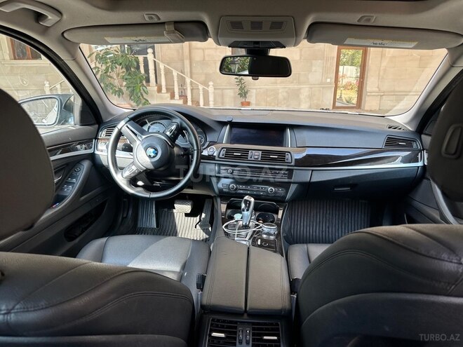 BMW 528 2015, 233,000 km - 2.0 l - Qazax