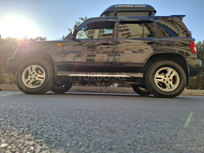 Mitsubishi Pajero io 2001, 215,423 km - 1.8 л - Bakı