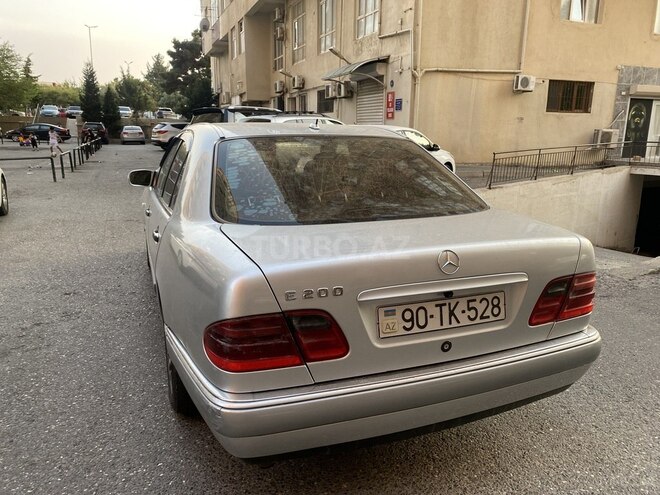 Mercedes E 200 1998, 241,041 km - 2.0 l - Sumqayıt
