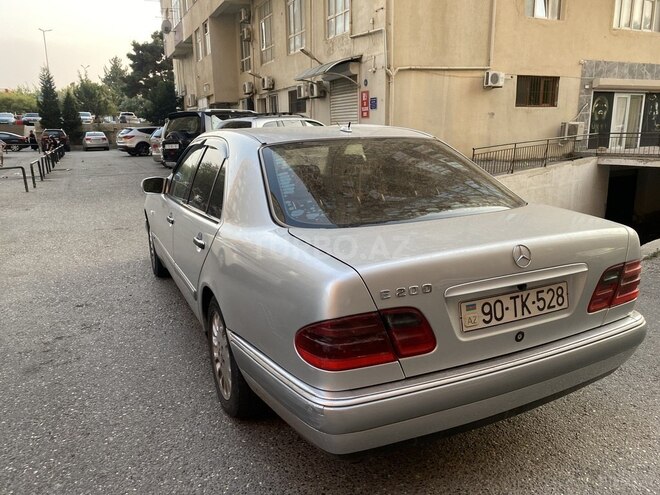 Mercedes E 200 1998, 241,041 km - 2.0 l - Sumqayıt