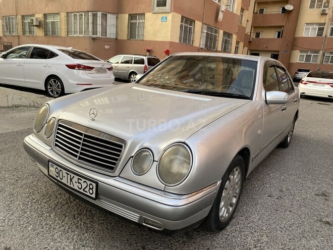 Mercedes E 200 1998, 241,041 km - 2.0 l - Sumqayıt