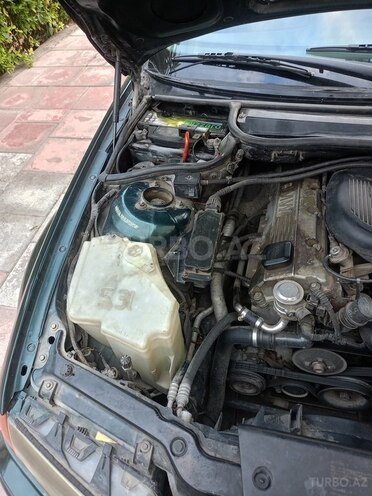 BMW 320 1999, 111,000 km - 2.0 л - Masallı