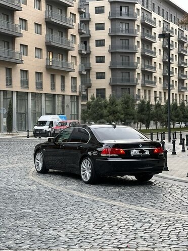 BMW 745 2003, 338,000 km - 4.4 l - Bakı
