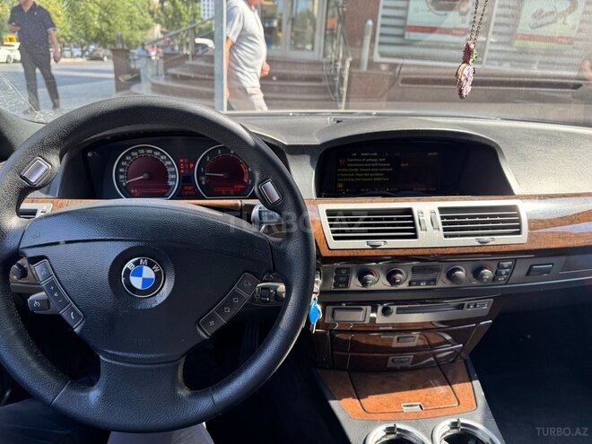 BMW 745 2003, 338,000 km - 4.4 l - Bakı