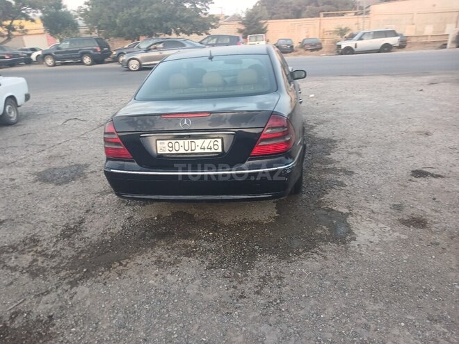 Mercedes E 270 2005, 390,000 km - 2.7 l - Bakı