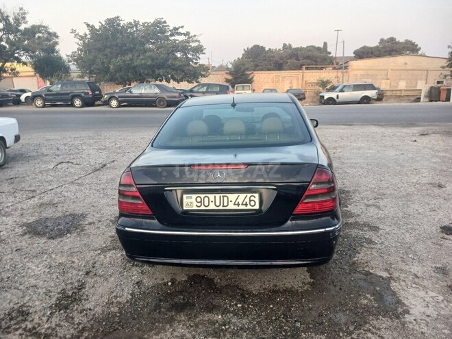 Mercedes E 270 2005, 390,000 km - 2.7 l - Bakı
