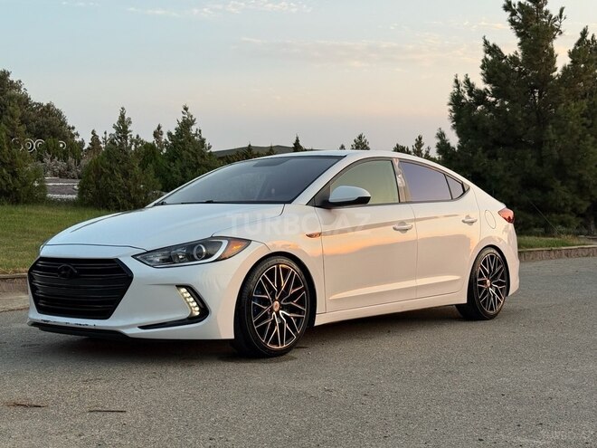 Hyundai Elantra 2016, 243,011 km - 2.0 л - Bakı