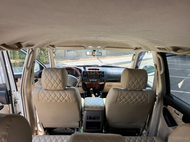 Toyota Land Cruiser Prado 2007, 220,000 km - 2.7 l - Yevlax
