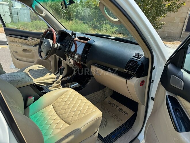 Toyota Land Cruiser Prado 2007, 220,000 km - 2.7 l - Yevlax