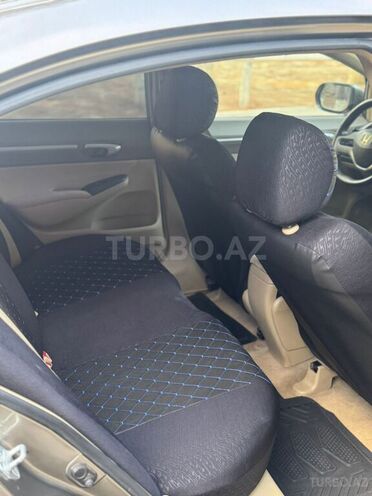 Honda Civic 2006, 273,000 km - 1.3 l - Sumqayıt
