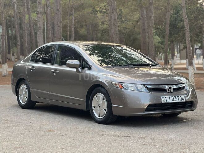 Honda Civic 2006, 273,000 km - 1.3 l - Sumqayıt