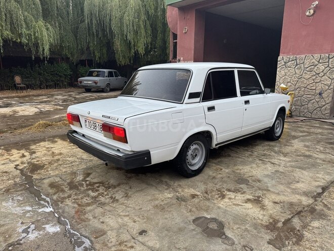 LADA (VAZ) 2107 2005, 85,000 km - 1.6 л - Tovuz