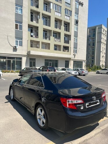 Toyota Camry 2014, 201,170 km - 2.5 л - Bakı