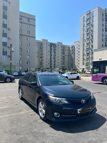 Toyota Camry 2014, 201,170 km - 2.5 л - Bakı
