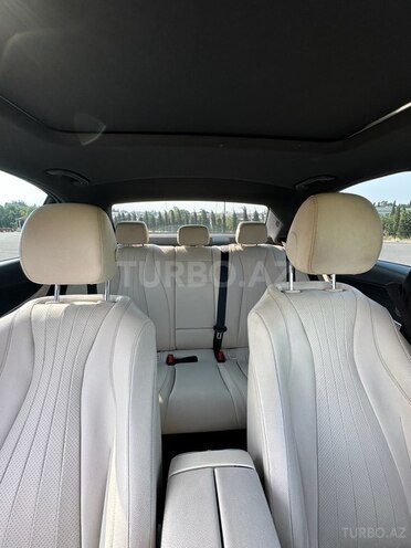 Mercedes E 300 4MATIC 2016, 165,000 km - 2.0 л - Gəncə