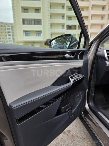 Volkswagen ID.6 Crozz 2022, 63,000 km - 0.0 л - Bakı