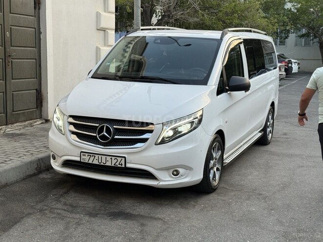 Mercedes Vito 114 2017, 179,500 km - 2.2 л - Bakı