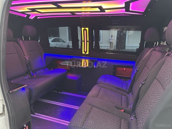 Mercedes Vito 114 2017, 179,500 km - 2.2 л - Bakı