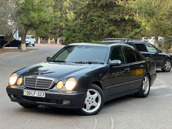 Mercedes E 220 d 1999, 356,000 km - 2.2 l - Sumqayıt
