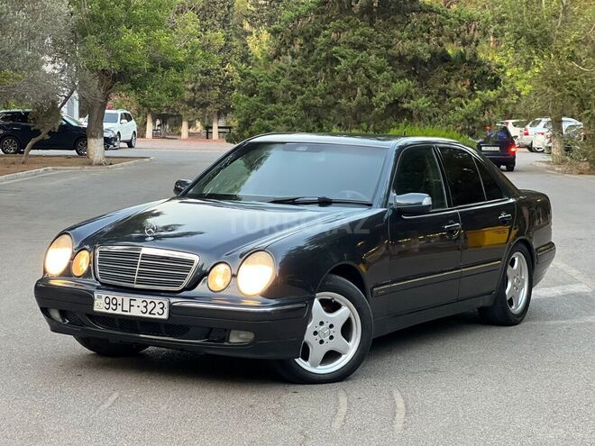 Mercedes E 220 d 1999, 356,000 km - 2.2 l - Sumqayıt