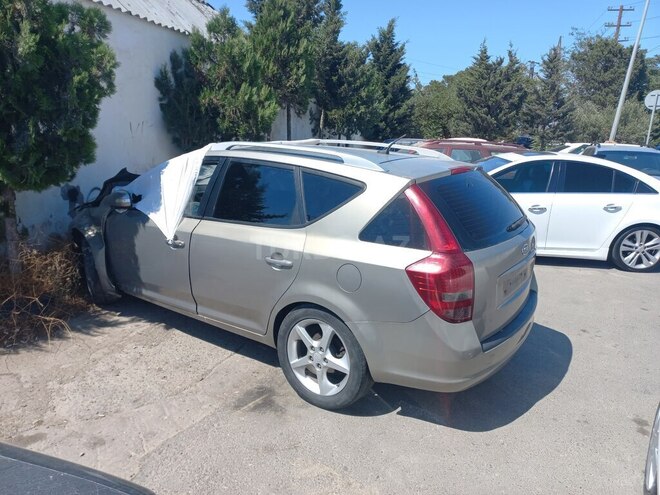Kia  2010, 333,333 km - 1.6 l - Bakı