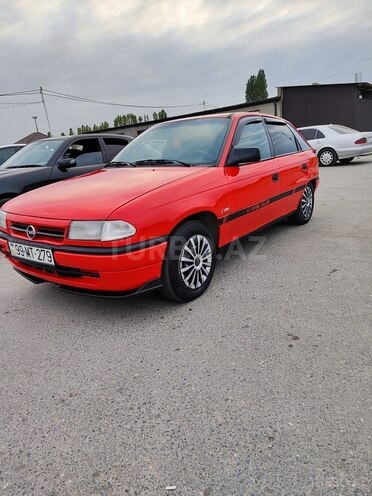 Opel Astra-3