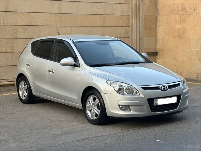 Hyundai i30 2009, 285,000 km - 1.6 l - Bakı