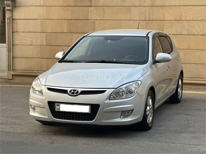 Hyundai i30 2009, 285,000 km - 1.6 l - Bakı