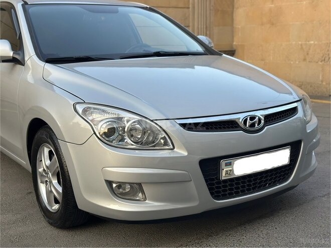 Hyundai i30 2009, 285,000 km - 1.6 l - Bakı